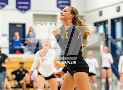 Thumbnail 2 in Del Oro @ Oak Ridge photogallery.