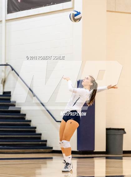 Thumbnail 3 in Del Oro @ Oak Ridge photogallery.
