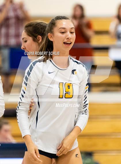 Thumbnail 3 in Del Oro @ Oak Ridge photogallery.