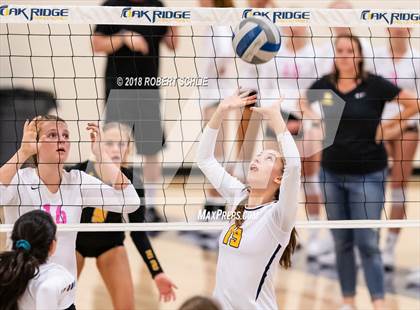 Thumbnail 3 in Del Oro @ Oak Ridge photogallery.