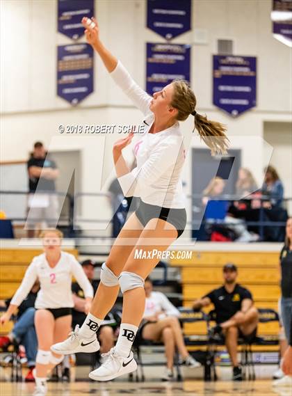 Thumbnail 3 in Del Oro @ Oak Ridge photogallery.
