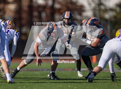 Thumbnail 2 in Lake Braddock vs West Springfield (VHSL Class 6 Region Final) photogallery.