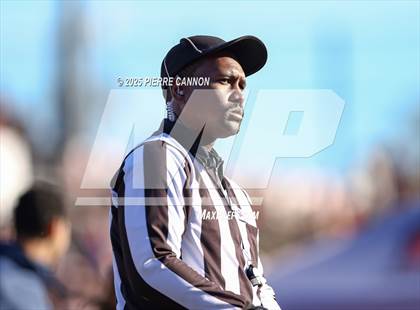 Thumbnail 2 in Lake Braddock vs West Springfield (VHSL Class 6 Region Final) photogallery.