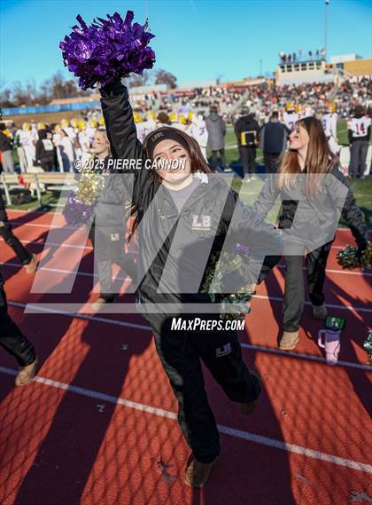 Thumbnail 3 in Lake Braddock vs West Springfield (VHSL Class 6 Region Final) photogallery.