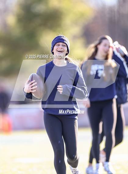 Thumbnail 2 in Lake Braddock vs West Springfield (VHSL Class 6 Region Final) photogallery.