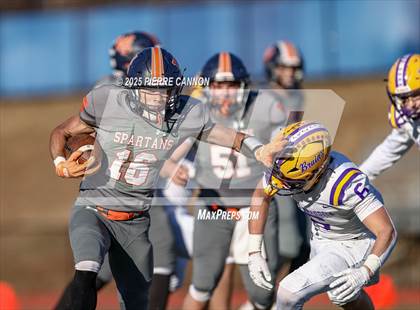 Thumbnail 2 in Lake Braddock vs West Springfield (VHSL Class 6 Region Final) photogallery.