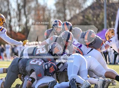 Thumbnail 2 in Lake Braddock vs West Springfield (VHSL Class 6 Region Final) photogallery.