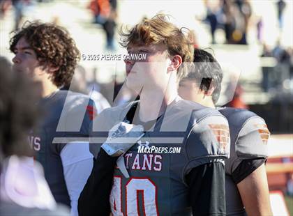 Thumbnail 3 in Lake Braddock vs West Springfield (VHSL Class 6 Region Final) photogallery.