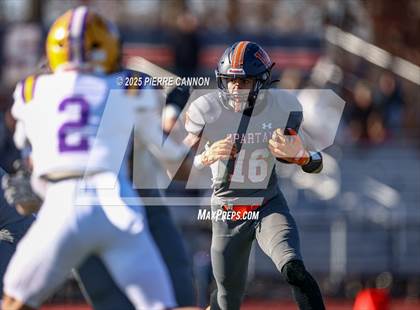 Thumbnail 1 in Lake Braddock vs West Springfield (VHSL Class 6 Region Final) photogallery.