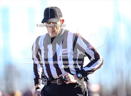 Thumbnail 1 in Lake Braddock vs West Springfield (VHSL Class 6 Region Final) photogallery.