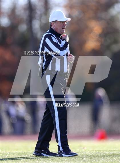 Thumbnail 3 in Lake Braddock vs West Springfield (VHSL Class 6 Region Final) photogallery.