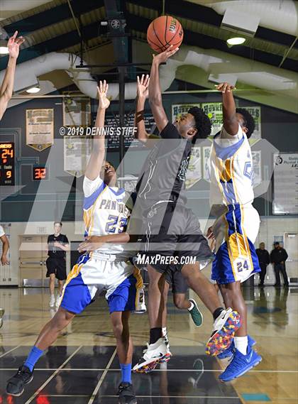 Thumbnail 1 in El Cerrito vs. Benicia (Adidas Challenge) photogallery.