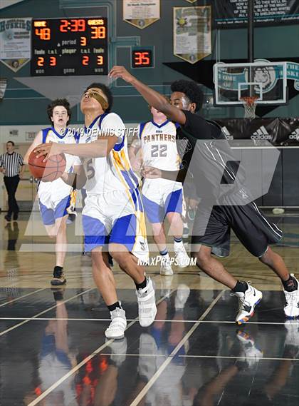 Thumbnail 3 in El Cerrito vs. Benicia (Adidas Challenge) photogallery.
