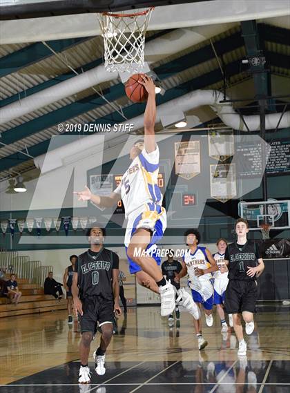 Thumbnail 3 in El Cerrito vs. Benicia (Adidas Challenge) photogallery.