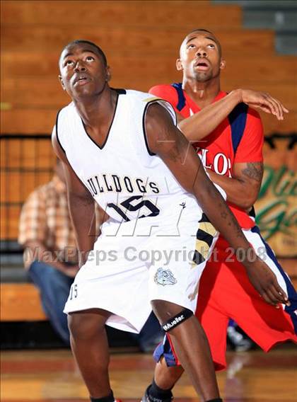 Thumbnail 1 in Alief Taylor vs. North Forest (McDonald’s Texas Invitational) photogallery.