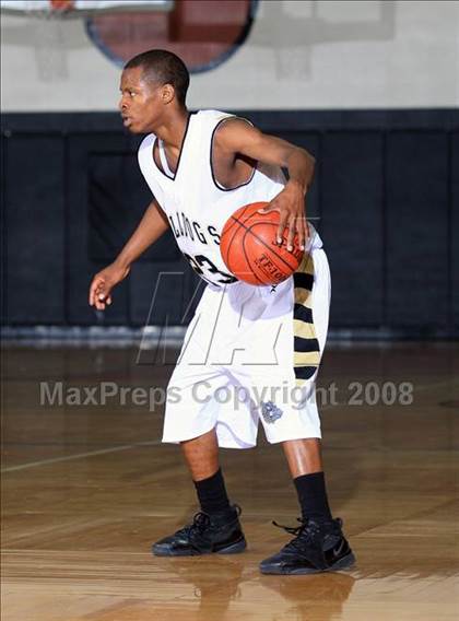 Thumbnail 1 in Alief Taylor vs. North Forest (McDonald’s Texas Invitational) photogallery.