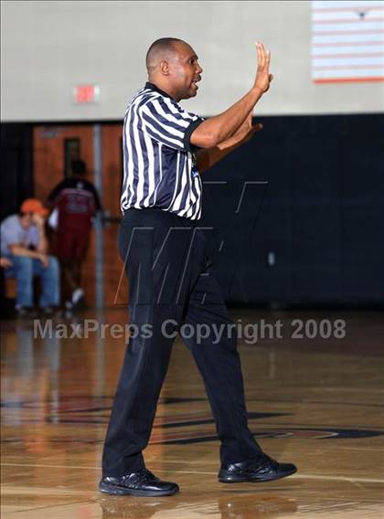 Thumbnail 2 in Alief Taylor vs. North Forest (McDonald’s Texas Invitational) photogallery.
