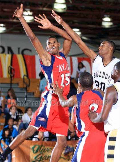 Thumbnail 1 in Alief Taylor vs. North Forest (McDonald’s Texas Invitational) photogallery.
