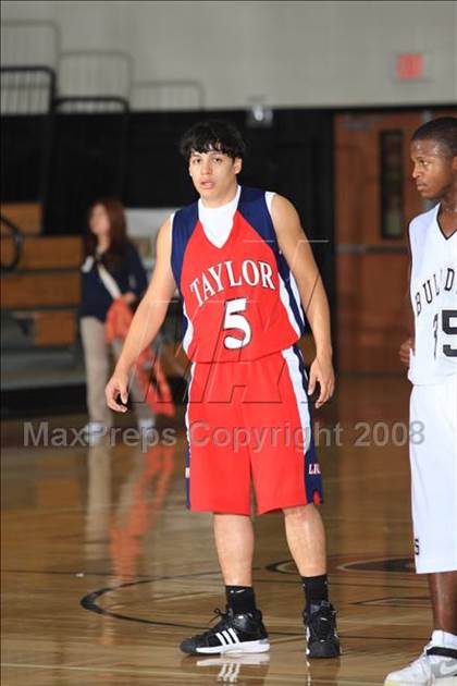 Thumbnail 3 in Alief Taylor vs. North Forest (McDonald’s Texas Invitational) photogallery.