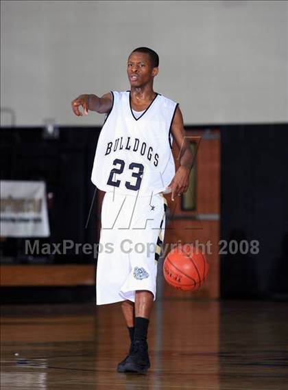 Thumbnail 2 in Alief Taylor vs. North Forest (McDonald’s Texas Invitational) photogallery.