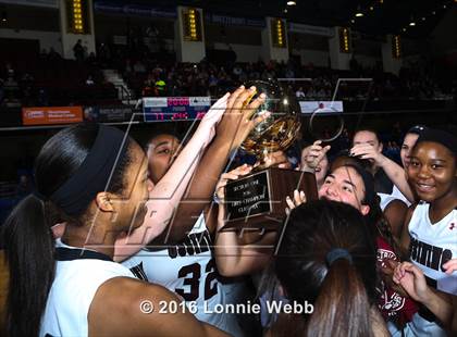 Thumbnail 1 in Ossining vs North Rockland (Section 1 Class AA Final) photogallery.