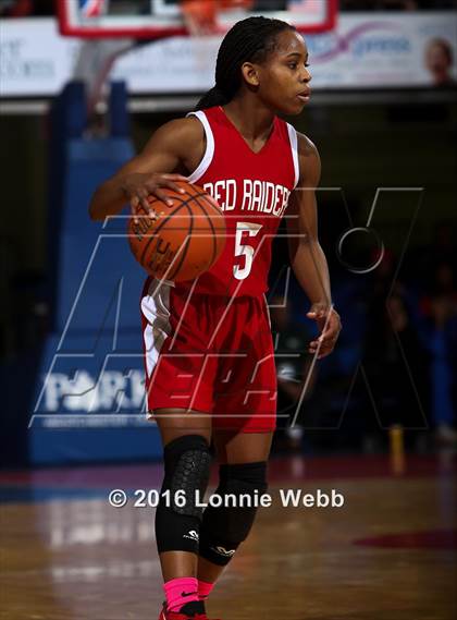 Thumbnail 2 in Ossining vs North Rockland (Section 1 Class AA Final) photogallery.
