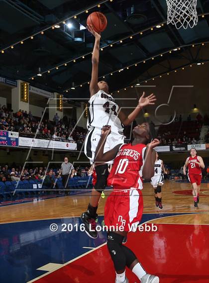 Thumbnail 3 in Ossining vs North Rockland (Section 1 Class AA Final) photogallery.
