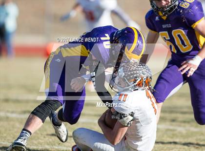 Thumbnail 3 in La Junta vs. Bayfield (CHSAA 2017 2A Final) photogallery.
