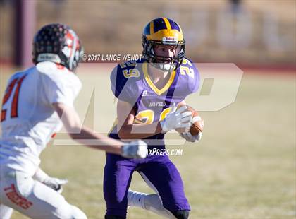 Thumbnail 2 in La Junta vs. Bayfield (CHSAA 2017 2A Final) photogallery.