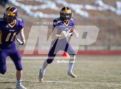 Thumbnail 2 in La Junta vs. Bayfield (CHSAA 2017 2A Final) photogallery.