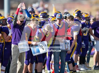 Thumbnail 3 in La Junta vs. Bayfield (CHSAA 2017 2A Final) photogallery.