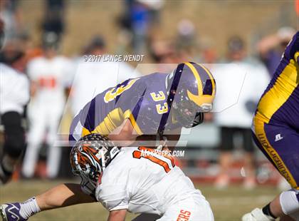 Thumbnail 1 in La Junta vs. Bayfield (CHSAA 2017 2A Final) photogallery.