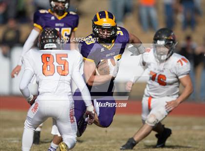 Thumbnail 2 in La Junta vs. Bayfield (CHSAA 2017 2A Final) photogallery.
