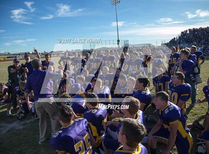 Thumbnail 3 in La Junta vs. Bayfield (CHSAA 2017 2A Final) photogallery.