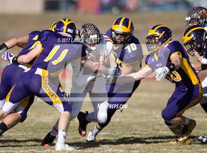 Thumbnail 1 in La Junta vs. Bayfield (CHSAA 2017 2A Final) photogallery.