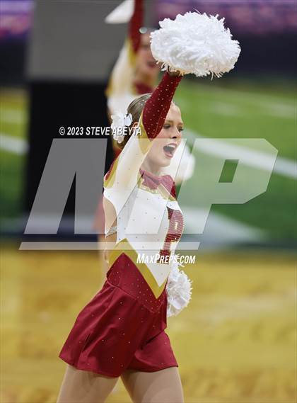 Thumbnail 1 in Ponderosa CHSAA Spirit Poms photogallery.