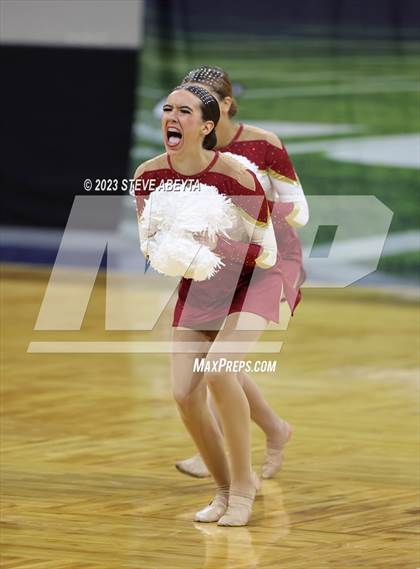 Thumbnail 2 in Ponderosa CHSAA Spirit Poms photogallery.