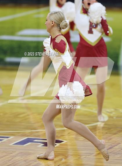 Thumbnail 3 in Ponderosa CHSAA Spirit Poms photogallery.