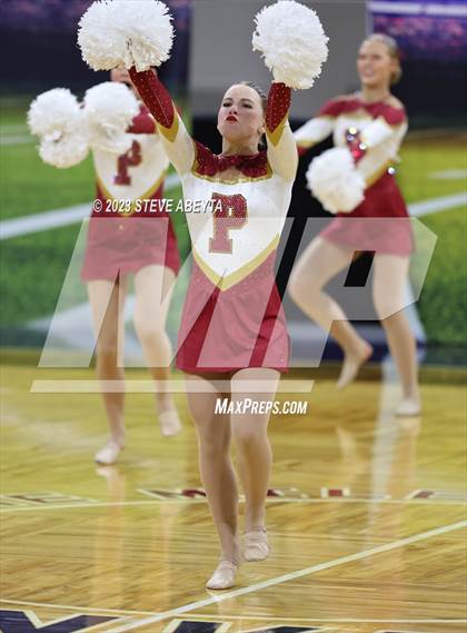 Thumbnail 3 in Ponderosa CHSAA Spirit Poms photogallery.