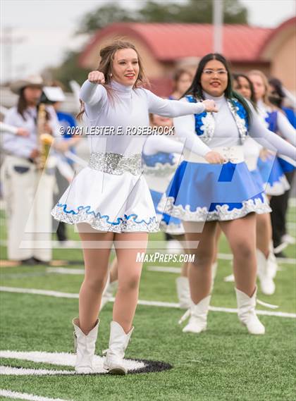Thumbnail 2 in Edna vs. Lago Vista (UIL 3A Regional Playoffs) photogallery.
