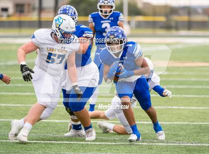 Thumbnail 1 in Edna vs. Lago Vista (UIL 3A Regional Playoffs) photogallery.