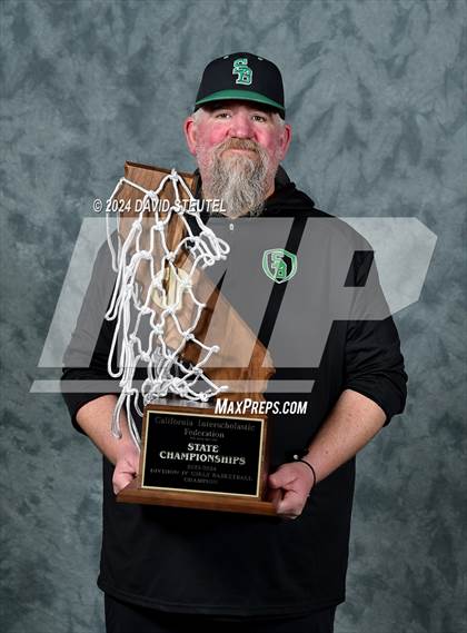 Thumbnail 3 in St. Bernard's (CIF State D4 Awards) photogallery.