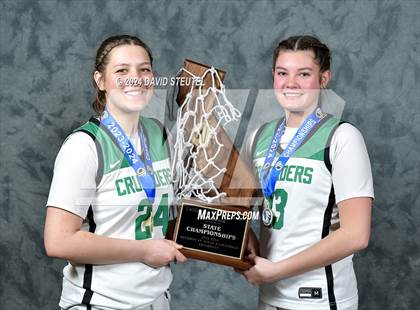 Thumbnail 1 in St. Bernard's (CIF State D4 Awards) photogallery.