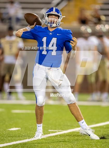 Thumbnail 3 in McCallie vs Calhoun photogallery.