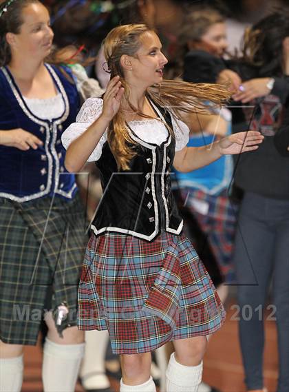 Thumbnail 2 in El Camino Real @ Granada Hills photogallery.