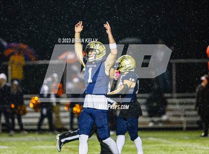 Thumbnail 2 in Walpole @ Needham photogallery.
