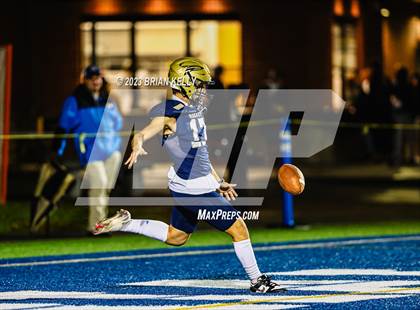 Thumbnail 3 in Walpole @ Needham photogallery.