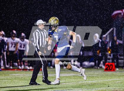 Thumbnail 2 in Walpole @ Needham photogallery.