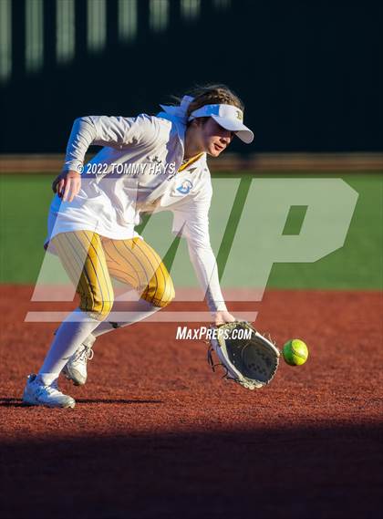 Thumbnail 2 in Keller Central vs Brock (Brock Tournament) photogallery.
