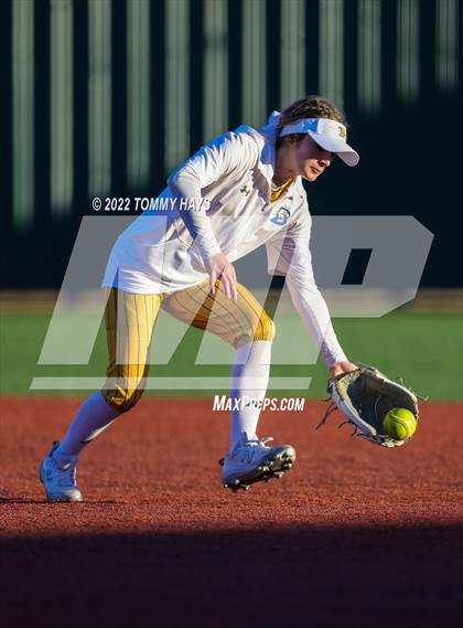 Thumbnail 2 in Keller Central vs Brock (Brock Tournament) photogallery.